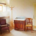 Logis De Poellier בית הארחה 3*