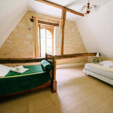 Logis De Poellier 3* Baugé