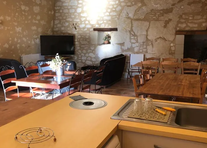 Logis De Poellier * Bauge-en-Anjou