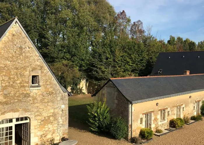 Logis De Poellier בית הארחה